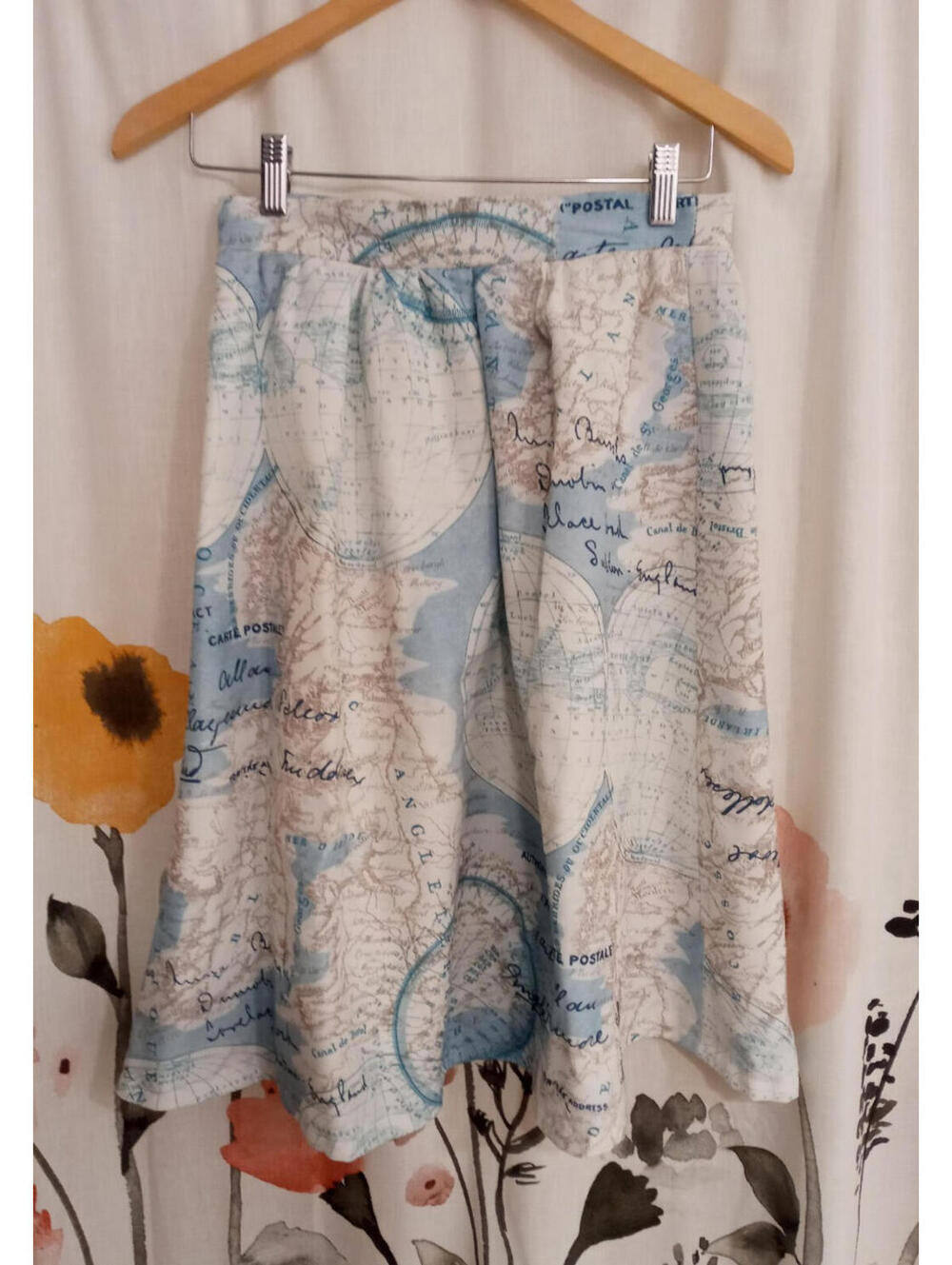 Vintage retro inspired map print circle skirt light academia skirt size small